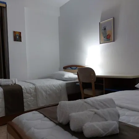 Wendy'S Apartment Berat Extérieur photo